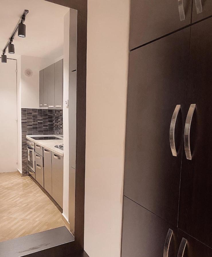 Diamond Apartment Prishtina 2 Pristina Buitenkant foto
