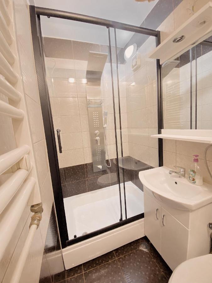 Diamond Apartment Prishtina 2 Pristina Buitenkant foto